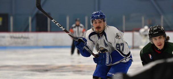 Une victoire de 6-1 sur Almaguin au Centre