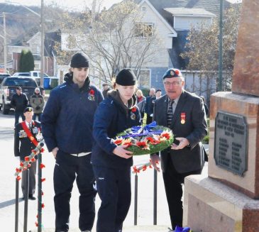 Titans honor our war heroes